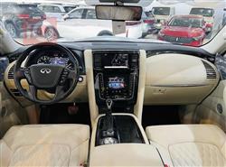 Infiniti QX80